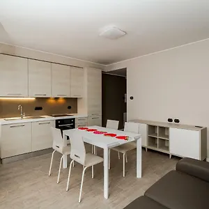 Lake Como Apartments Italia